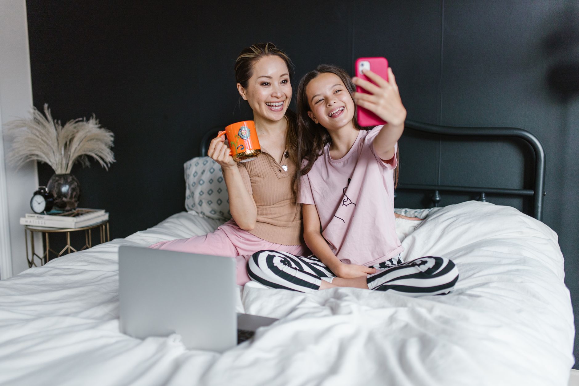 Panduan Mengenal Dampak Gadget pada Kesehatan Mental Anak